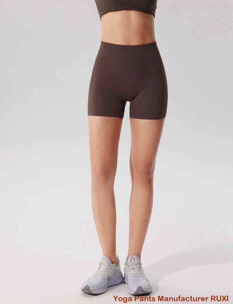 pero levantando leggings RUXI