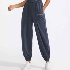 Leggings deportivos con cintura anudada