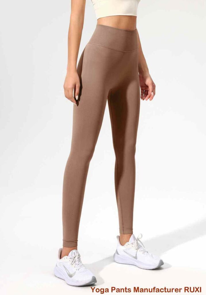 Leggings negros con bolsillos