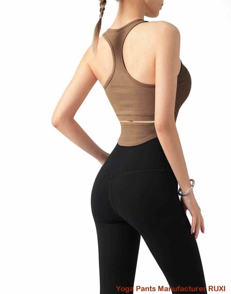 pantalones cortos de yoga shakti