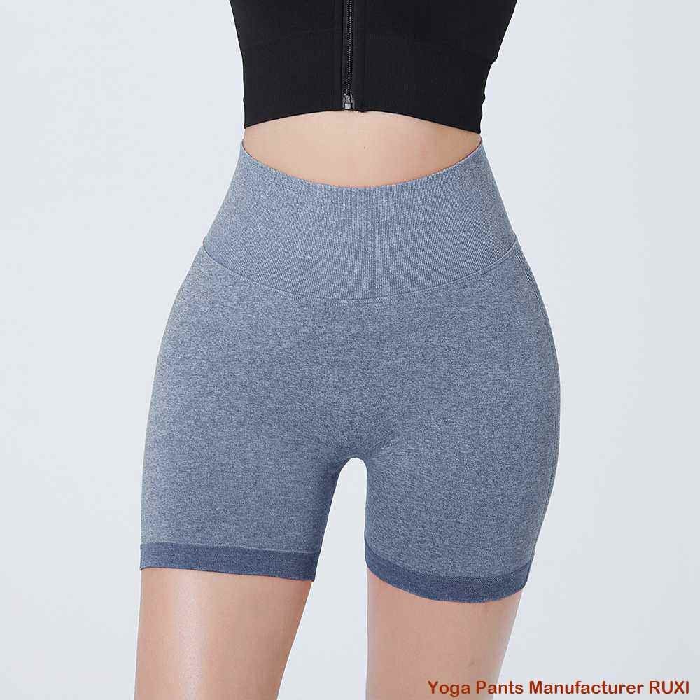 Leggings con pierna acampanada