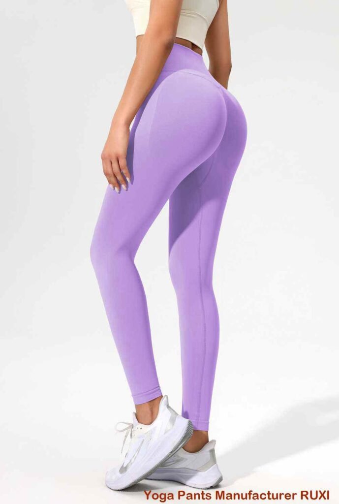 pantalones cortos de yoga rosas