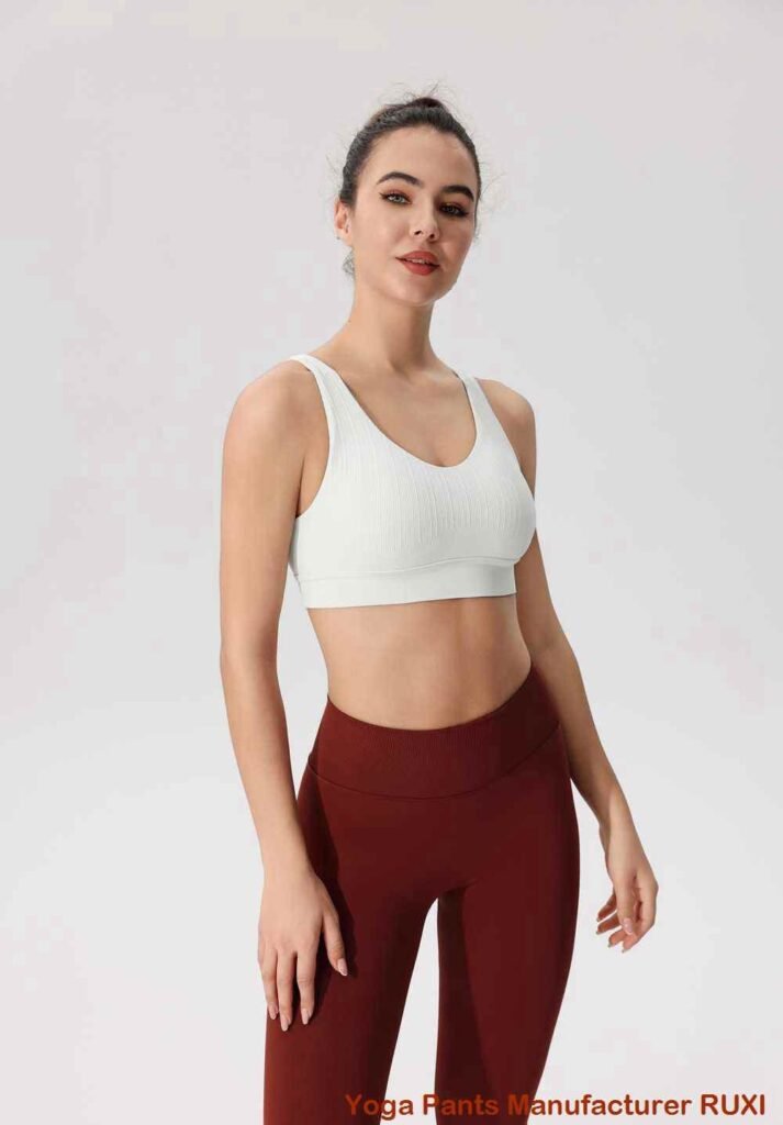 Ropa de yoga para mujeres mayores
