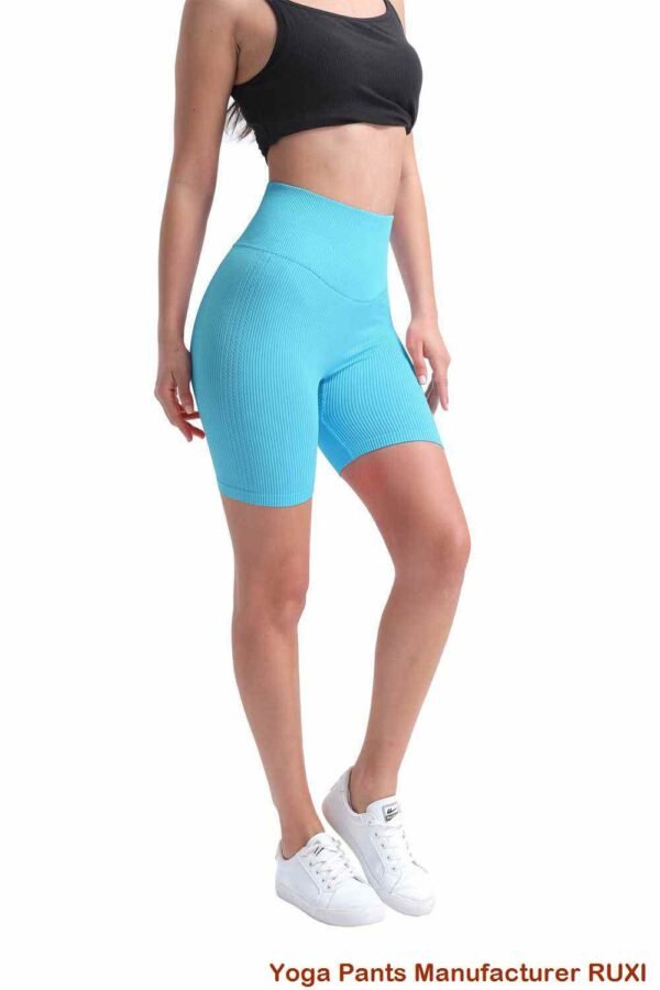 Pantalones deportivos de pierna ancha
