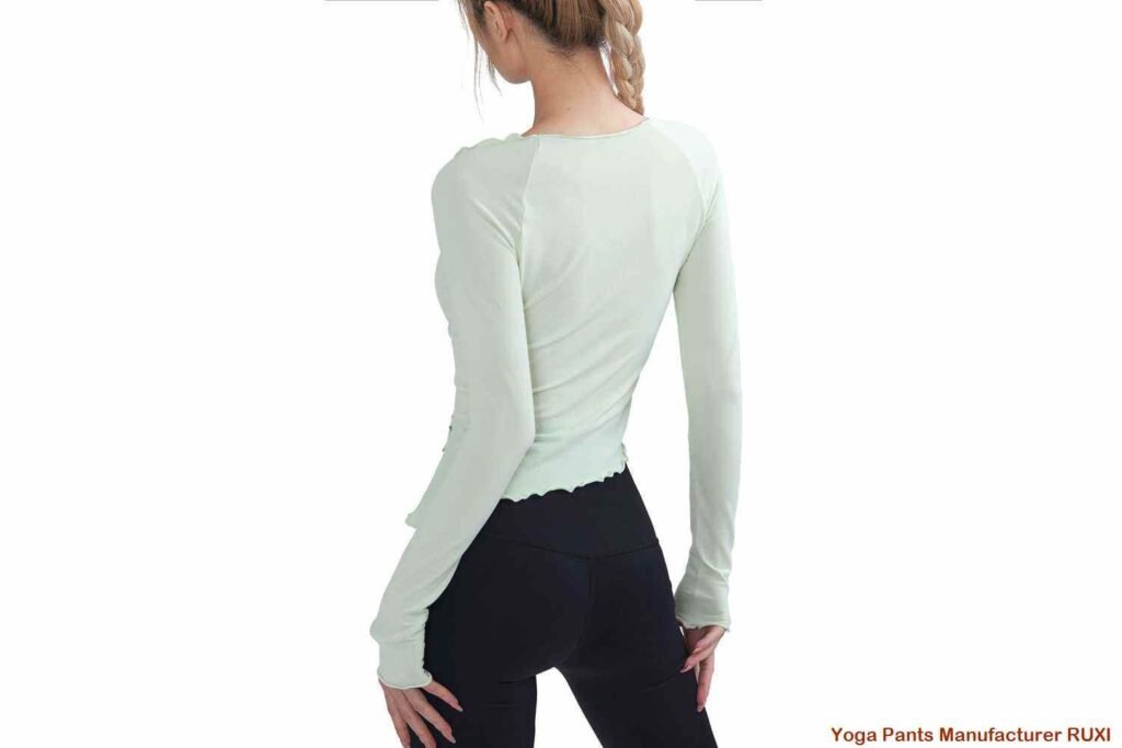 Leggings blancos de corte acampanado