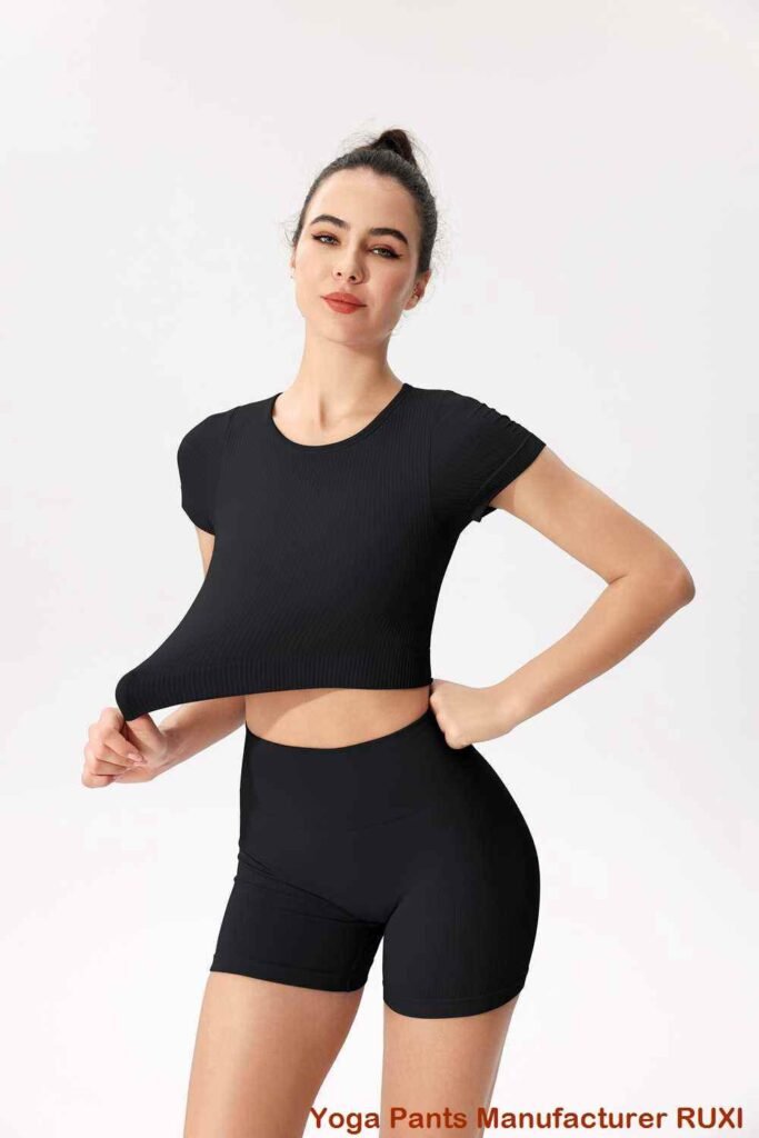 Top de yoga negro RUXI wn660