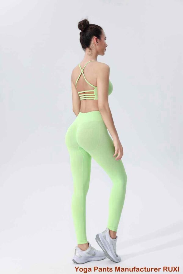 Traje con pantalones cortos para mujer