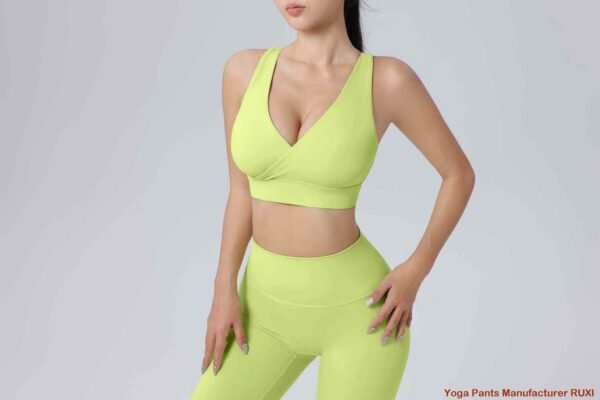 Chaleco para correr con capucha