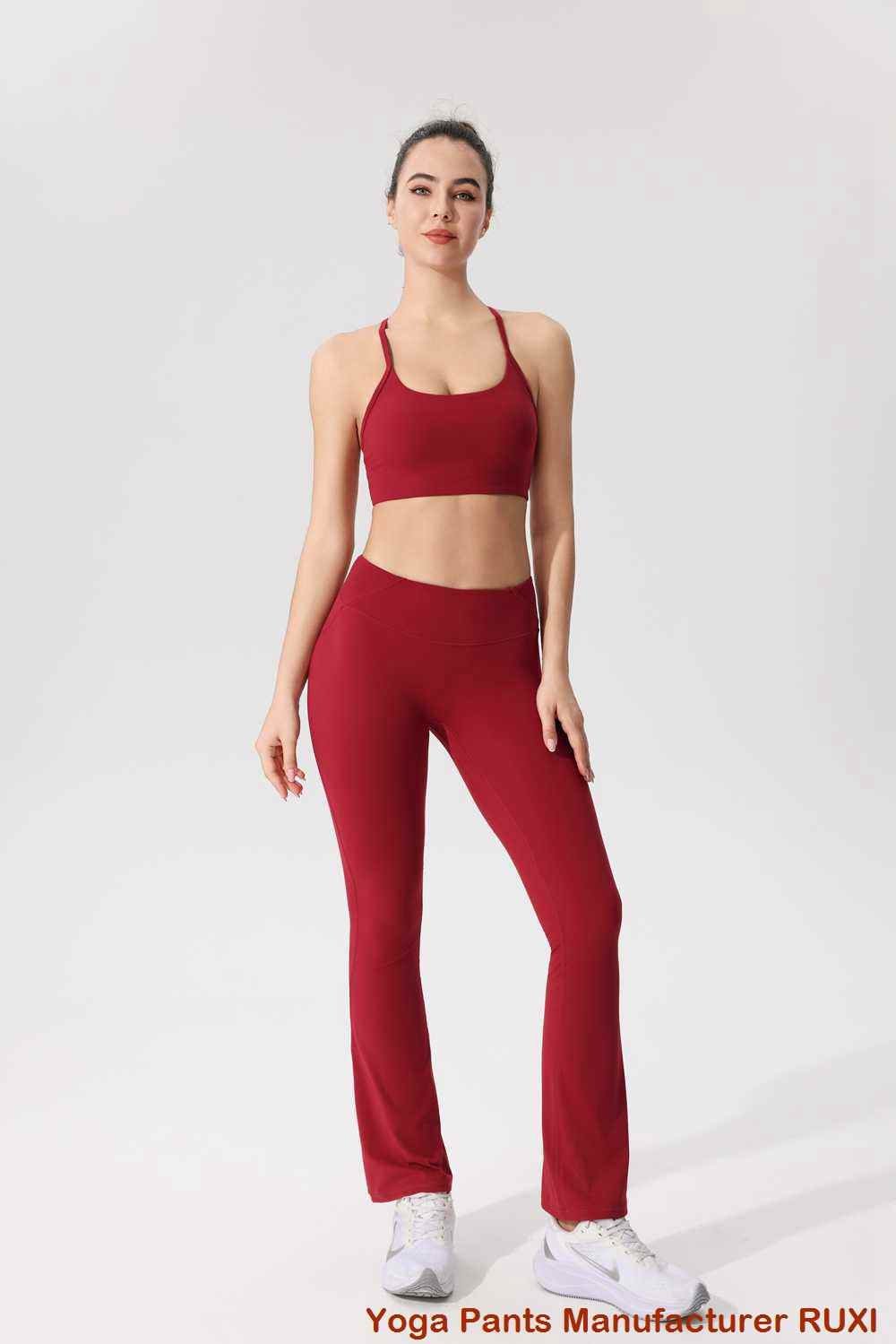 Sujetador deportivo cosido en copas