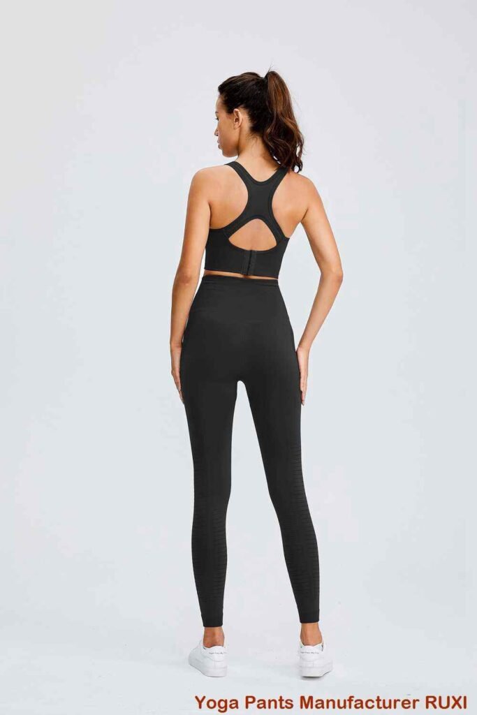 Leggings acampanados cruzados