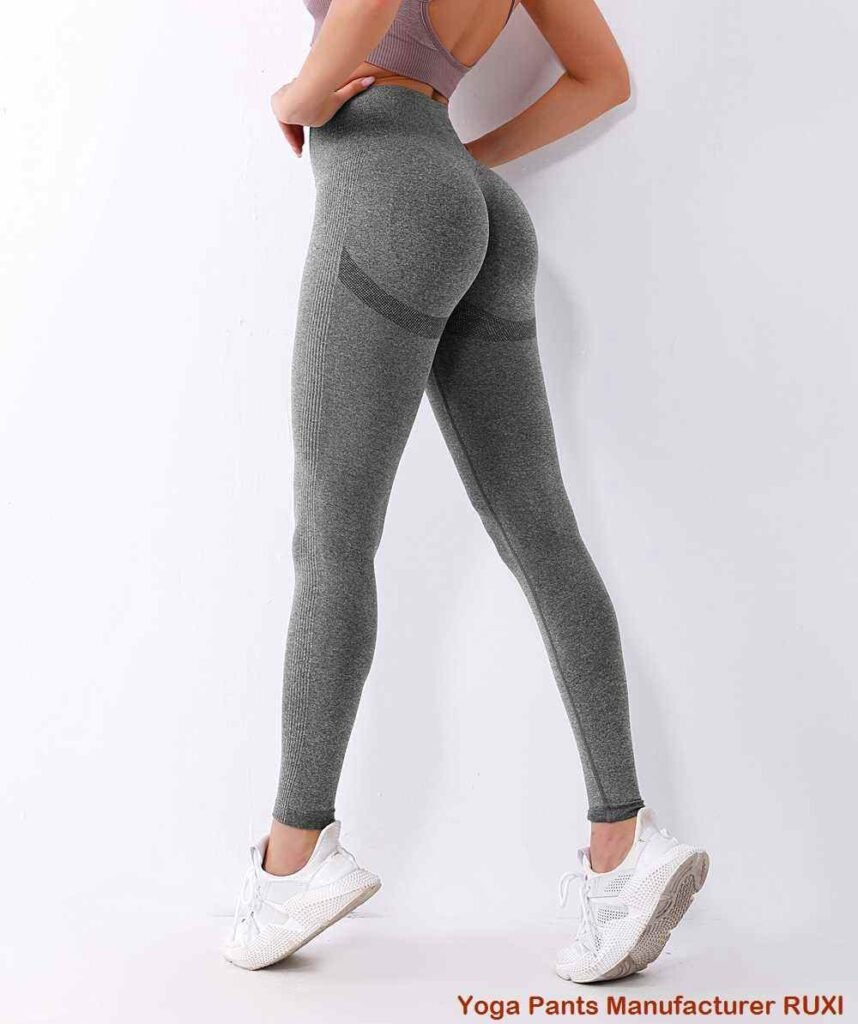 pantalones cortos de yoga sostenibles
