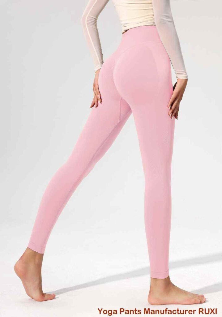 Lindos pantalones cortos de yoga