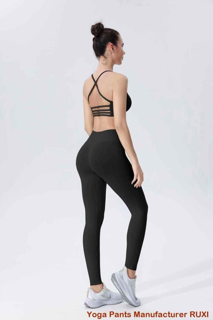 Conjunto corto de yoga de dos piezas